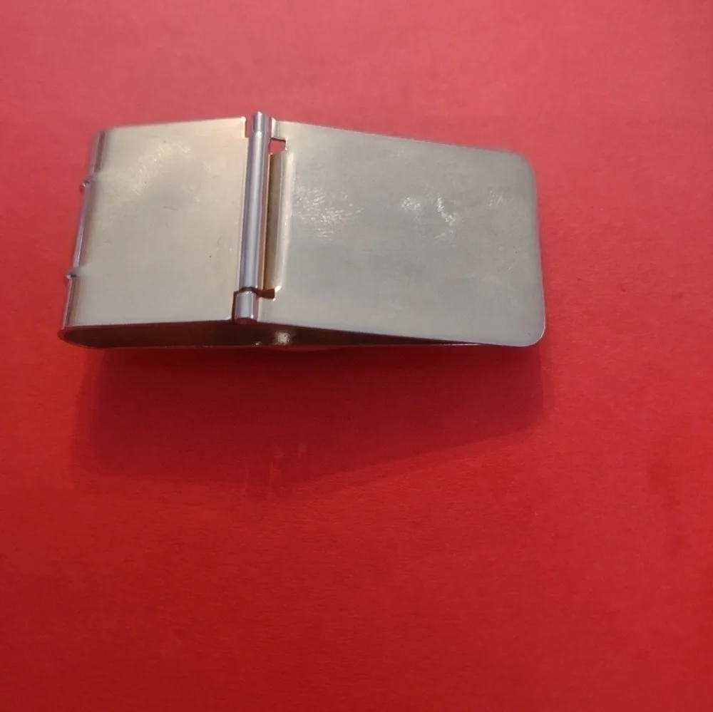 Beautiful men's money clip with a beautiful stone